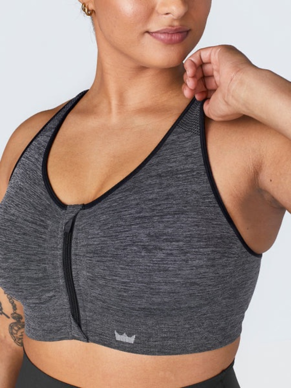 SHEFIT Seamless Lounge Bra in Graphite Size 6Luxe
